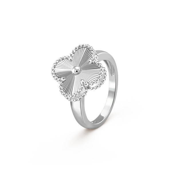 ˇStreet JewelryˇCLOVER SILVER RING