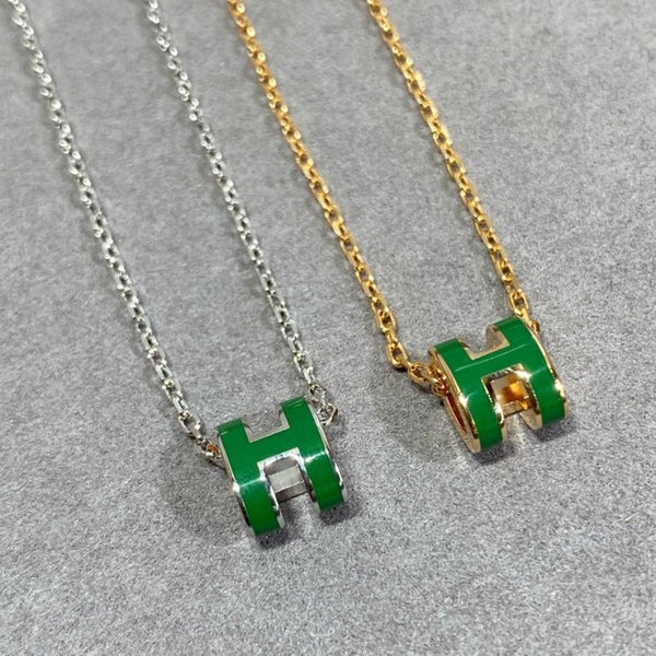 ˇStreet JewelryˇPOP H GREEN NECKLACE SILVER AND GOLD