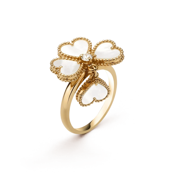ˇStreet JewelryˇSWEET CLOVER WHITE MOP RING