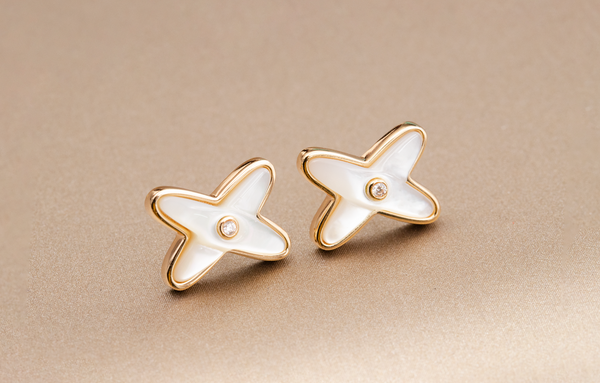 ˇStreet JewelryˇJEUX DE WHITE MOP ROSE GOLD DIAMOND EARRINGS