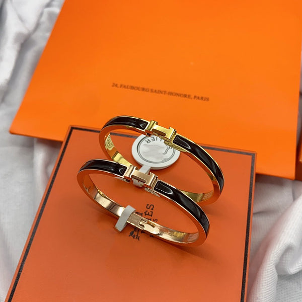 ˇStreet JewelryˇCLASSIC HM CLIC BLACK 8MM ENAMEL BRACELET